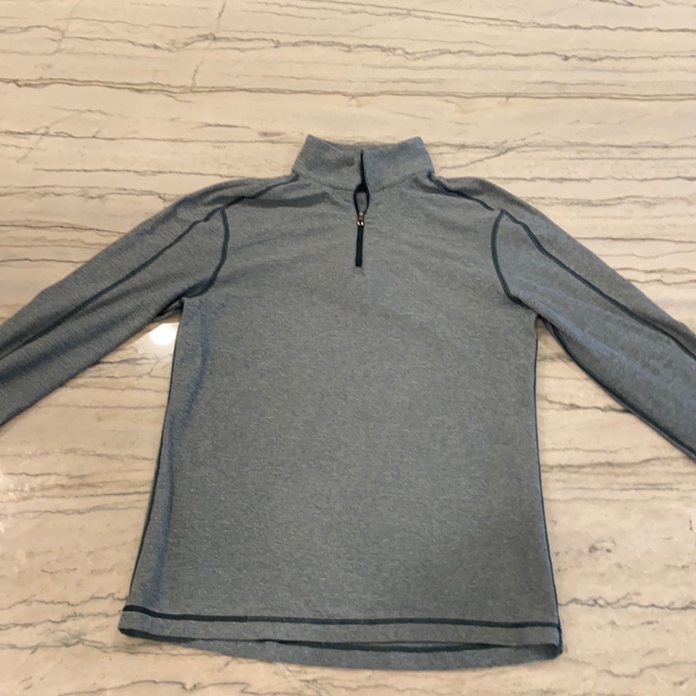 Lulu Lemon pullover
